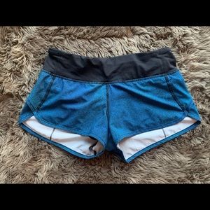 - Excellent condition Lululemon speed shorts! -